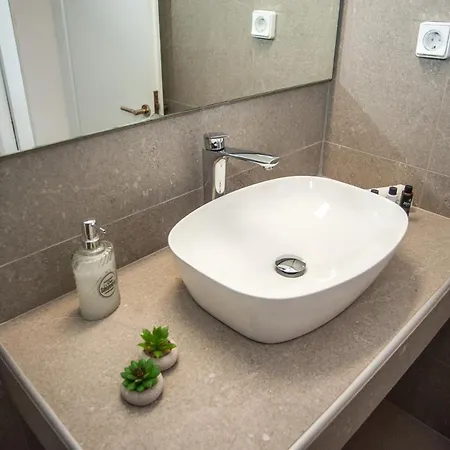 Evianna Appartement Mousata