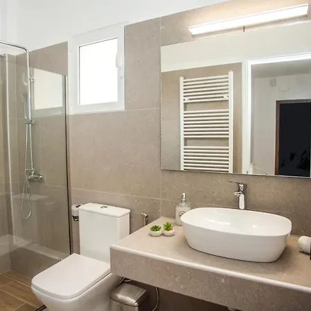 Evianna Appartement *