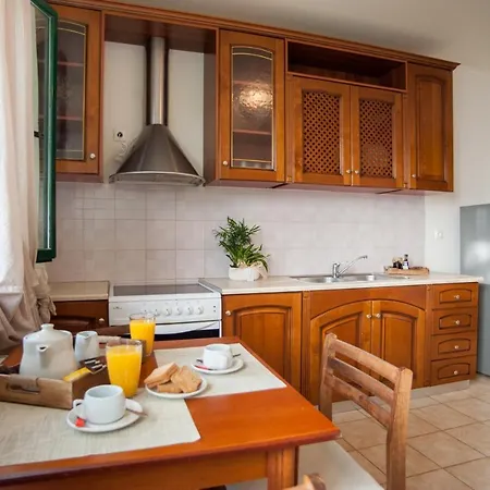 Evianna Appartement Mousata