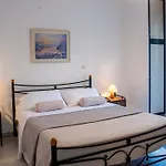 Evianna Apartamento Mousata