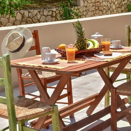 Apartamento Evianna Mousata