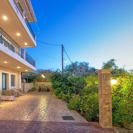 Apartament Evianna *