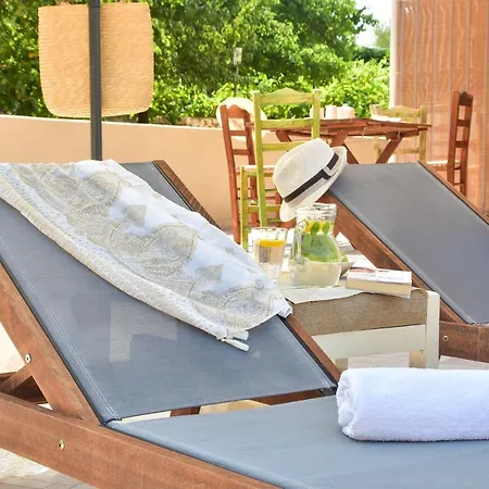 아파트 Evianna Mousata